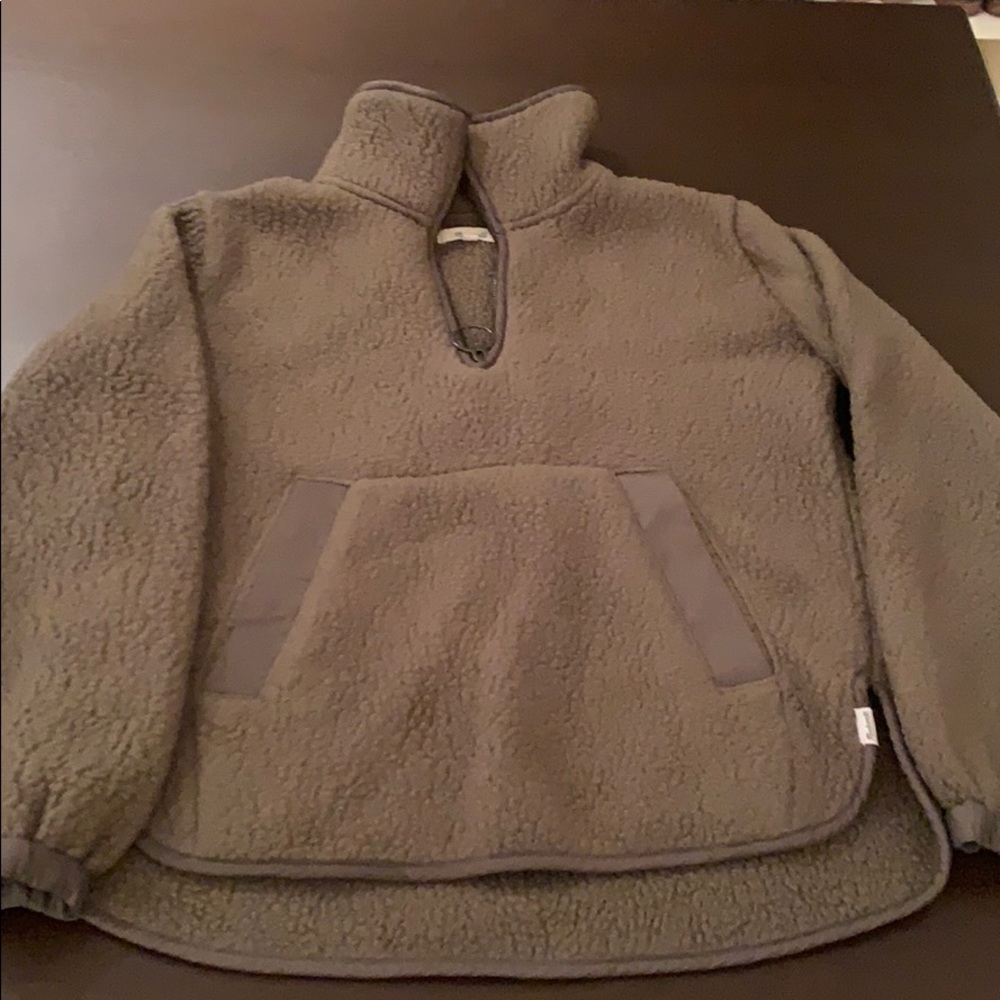 Madewell Sherpa Olive green
